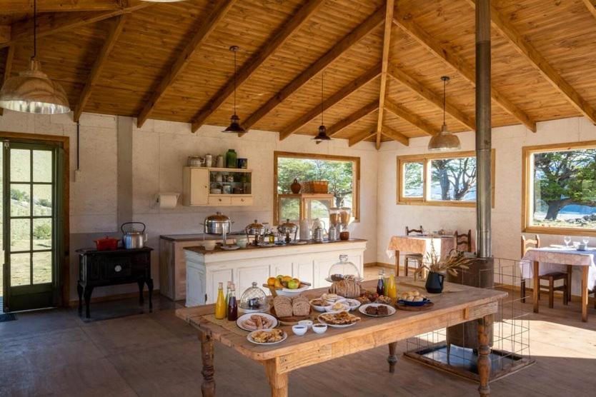 Estancia Bonanza Patagonian Lodge Experience El Chalten Eksteriør bilde